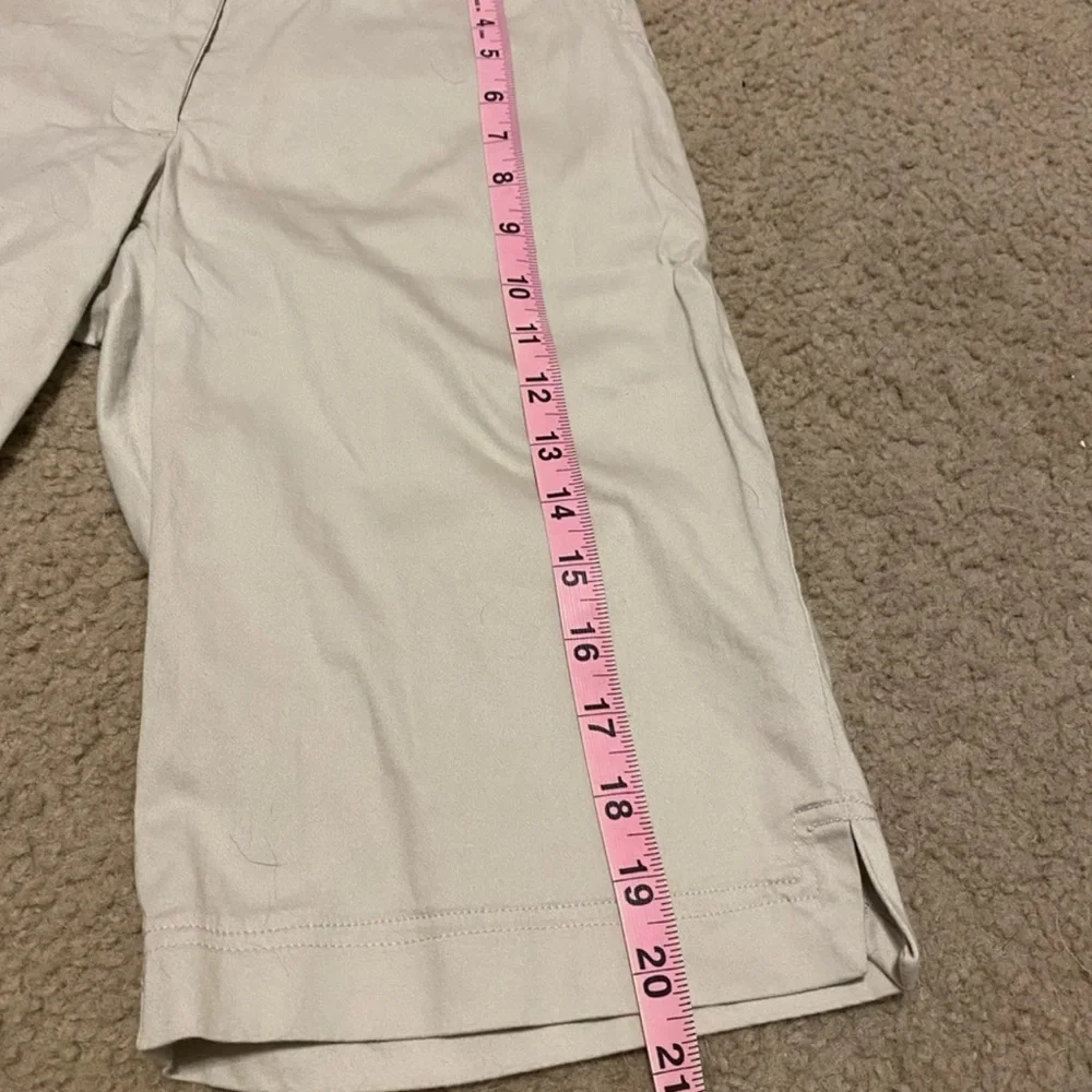 For‎ The Republic Women's  Mid Rise Bermuda Beige Shorts Size 2